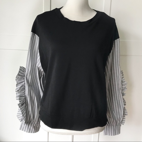 Long Ruffle Poplin Sleeve Cotton Blend Top - Picture 4 of 8